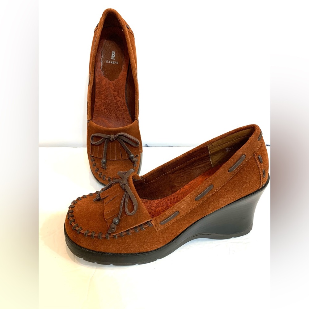 Women’s Baker’s Leather Rust Wedge Moccasin Sz 8B Like-New!